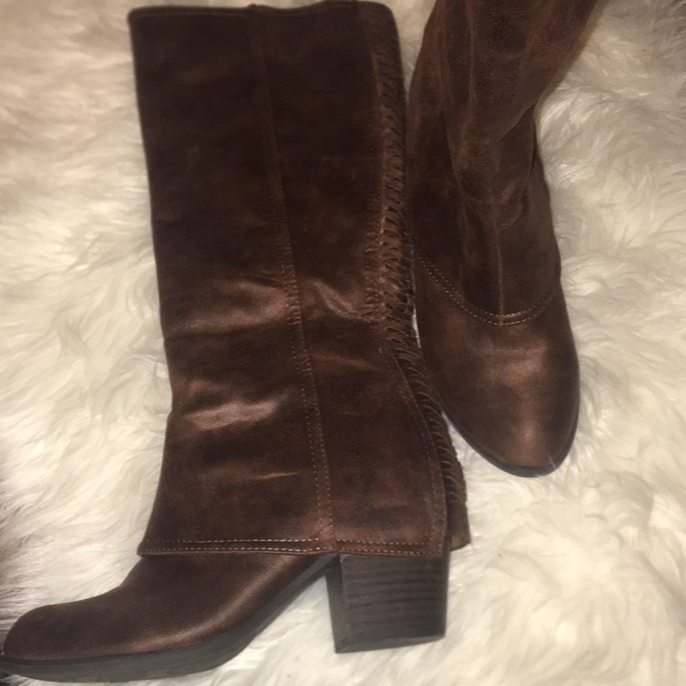 Fergie brown tall brown boots